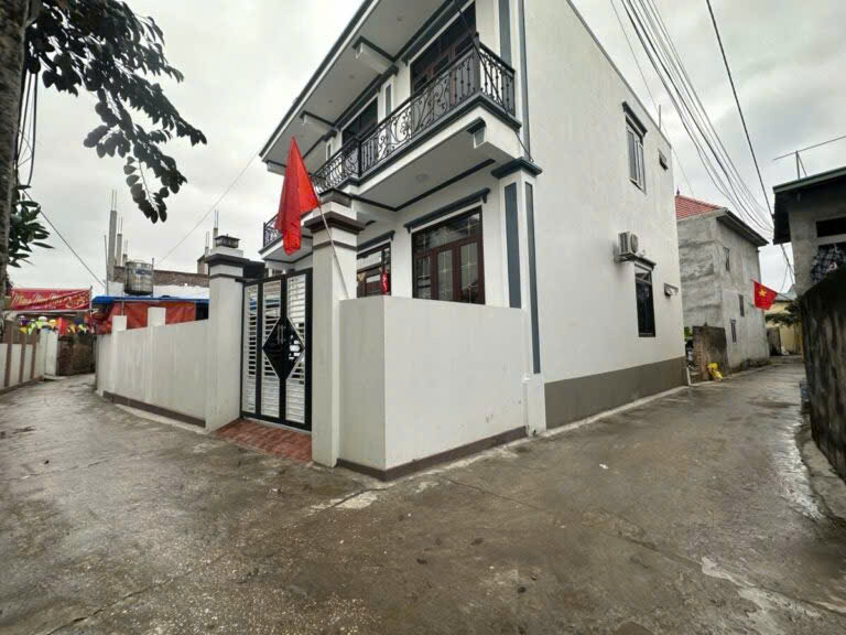 Bán 82m phú nghĩa chương mỹ,ô tô thoải mái, nở hậu giá chỉ 2,8tỷ